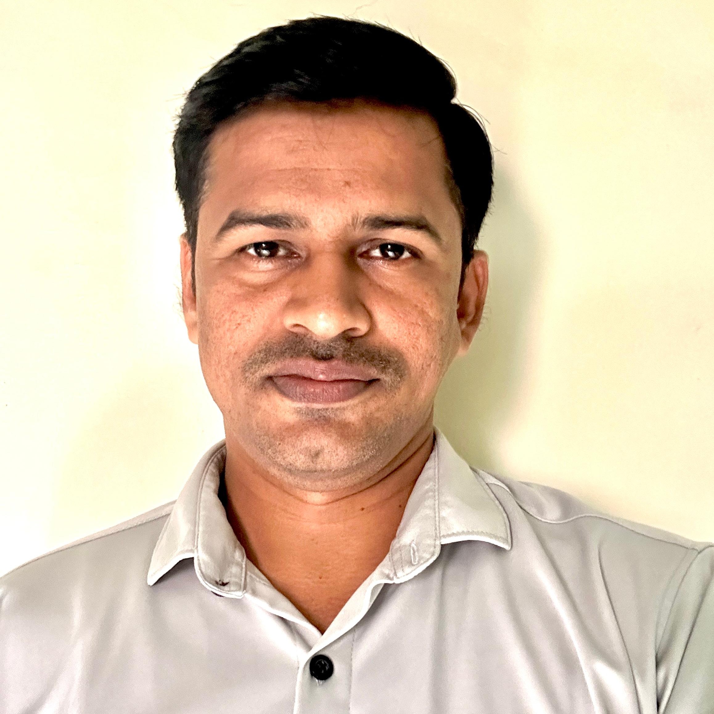 श्री. प्रवीण अनंत राऊत